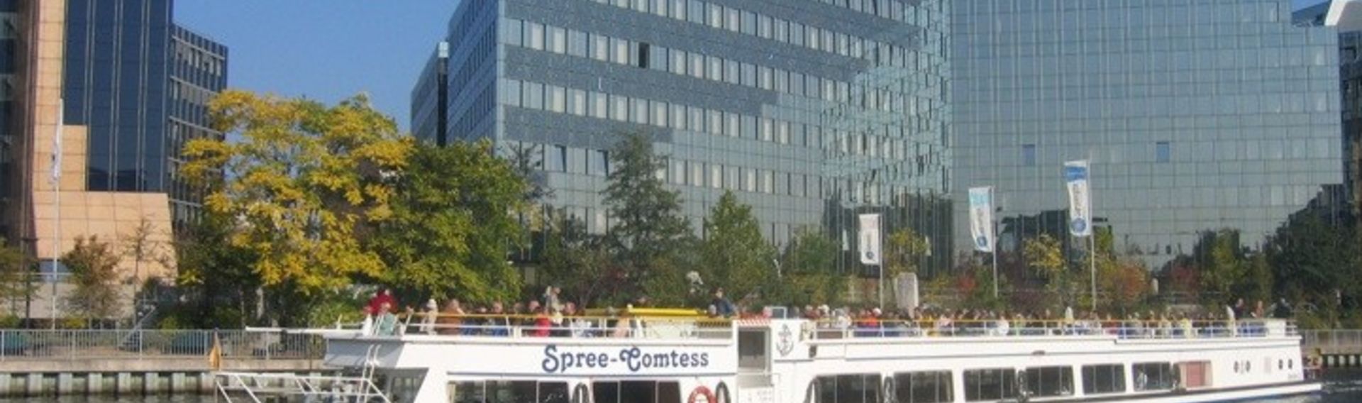 Schiffsfahrt auf der Spree mit Hund – Spreefahrten