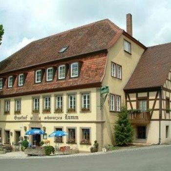 Hotel und Restaurant in Detwang bei Rothenburg ob der Tauber – Schwarzes Lamm