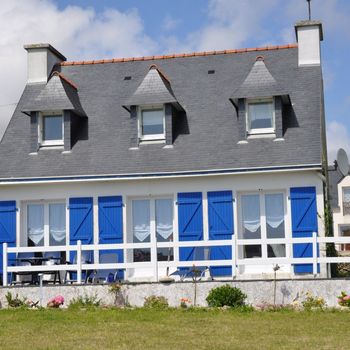 Ferienhaus Bretagne mit Hund und Meerblick inklusive